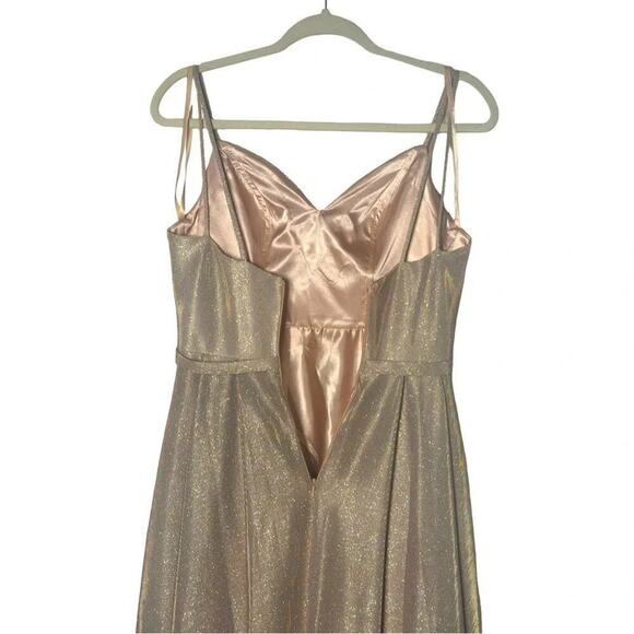 Dancing Queen Rose Gold Sleeveless Sweep Train V-neck Long Gown Size Small - Picture 8 of 16